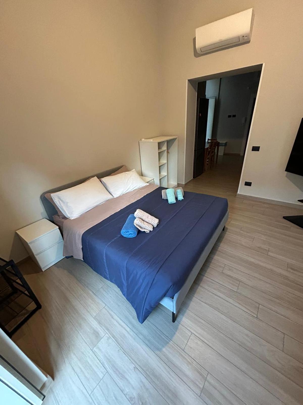 Cosy Domy Apartments Naples Luaran gambar